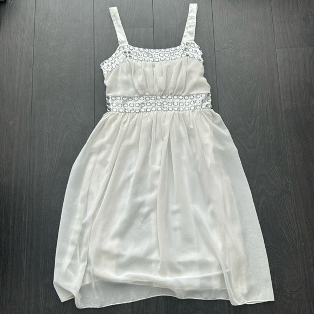 Kaidanni - White Dress
